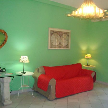 Apartamento La Casa Dei Gerani Roma Exterior foto