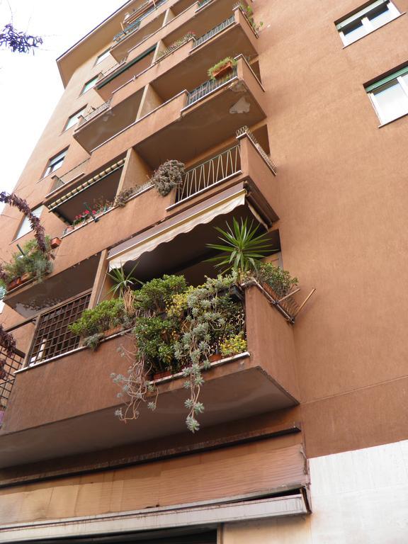 Apartamento La Casa Dei Gerani Roma Exterior foto